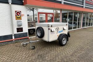 Hondenaanhanger WT Metall (1)