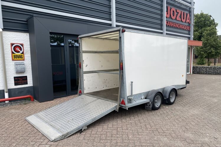 Ifor Williams BV126G6 oprijklep en deuren 2020 (1)