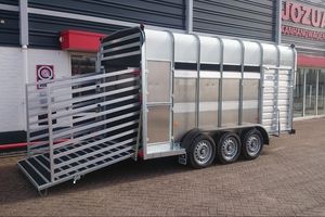 Ifor Williams TA510G14-3 hoog enkeldeks veetrailer (1)