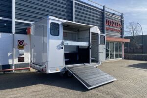 Steinsberger - Anka 2-paards trailer hengstenuitvoering (9)